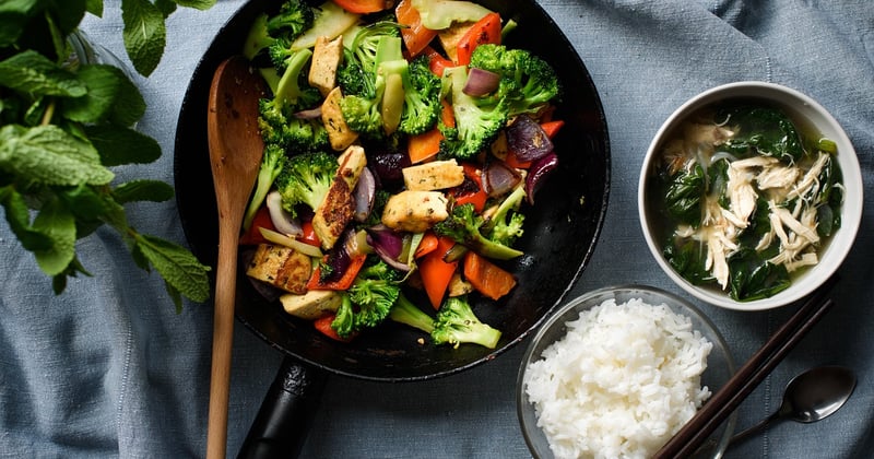 Comment cuisiner le tofu pour qu'il soit savoureux, enfin
